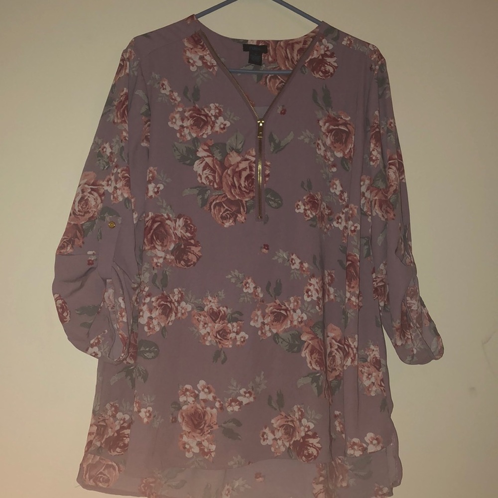FLORAL BLOUSE!